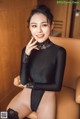 TouTiao 2017-11-08: Model Kitty (27 photos)